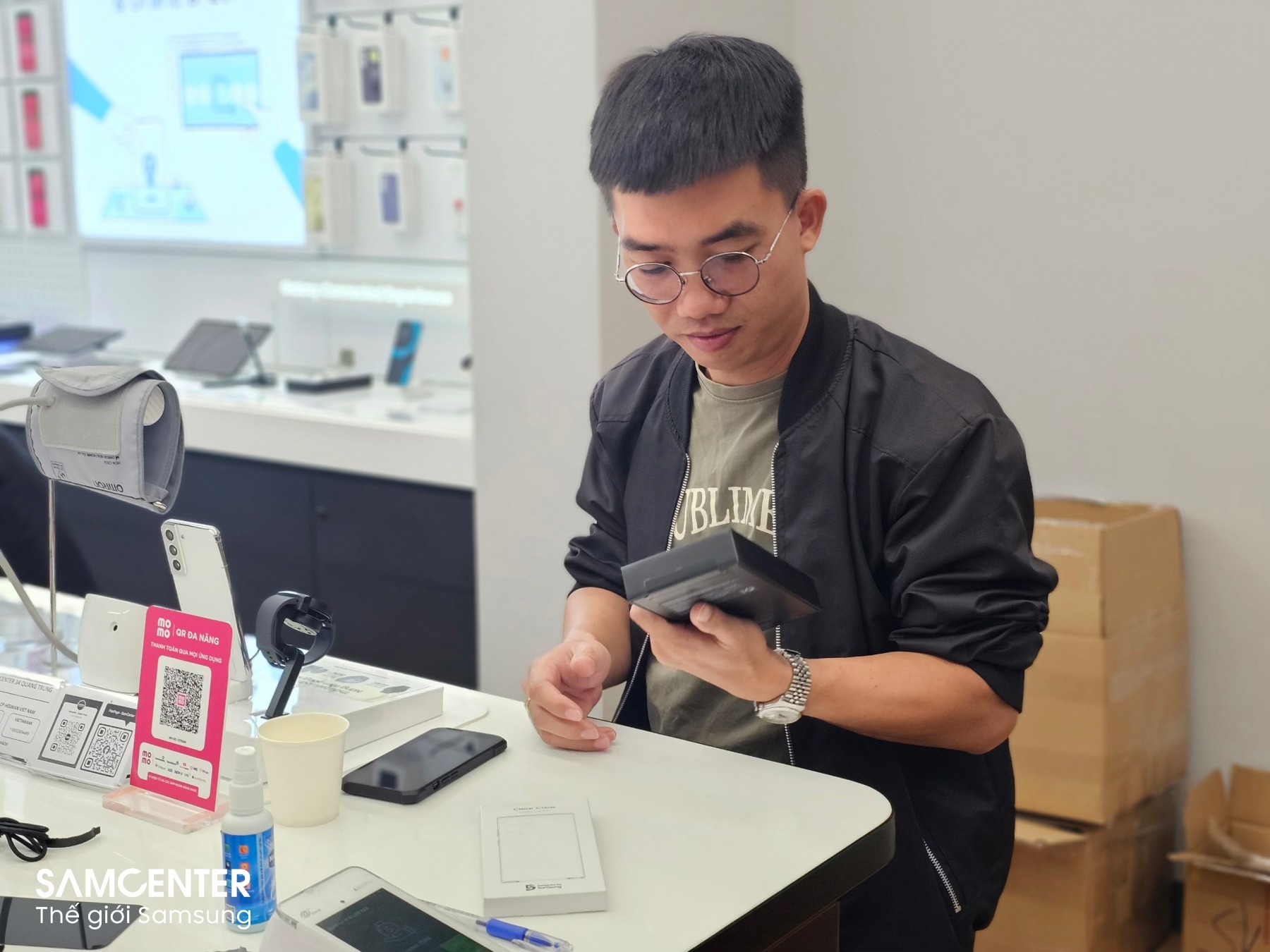 khách hàng tại samcenter